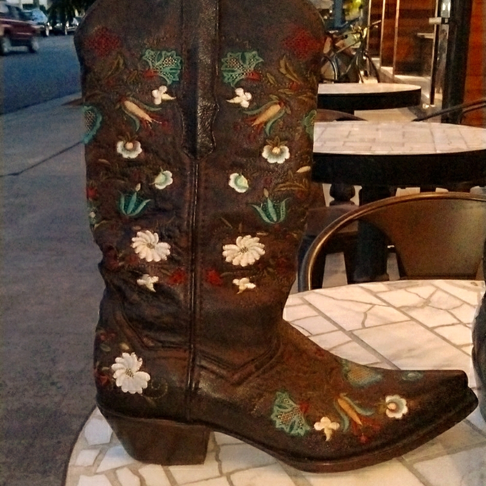 Soto boots